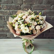 Букет цветов из:  Альстромерии, Розы и Хризантемы в Суде