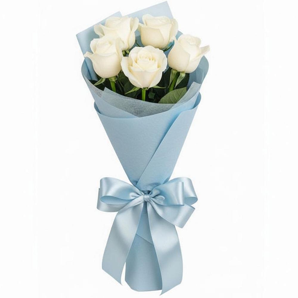 Букет 5 Белых роз Проуд в Суде