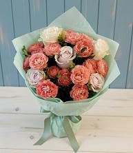 Букет цветов из:  Розы в Суде