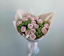Букет цветов из:  Розы и Хризантемы в Суде