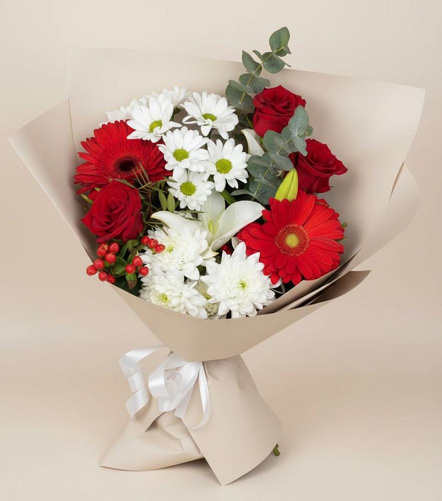 Букет цветов из: Розы, Хризантемы, Герберы и Лилии в Суде