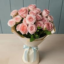 Букет Розовый шарм в Суде