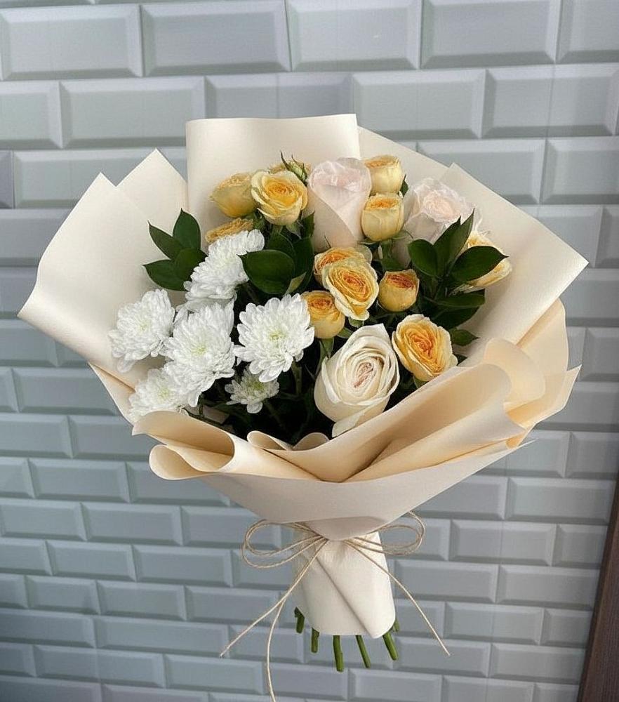 Букет цветов из: Розы и Хризантемы в Суде