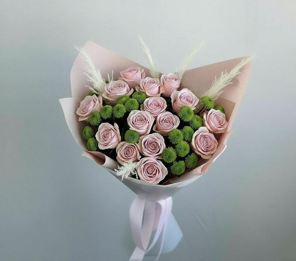 Букет цветов из: Розы и Хризантемы в Суде