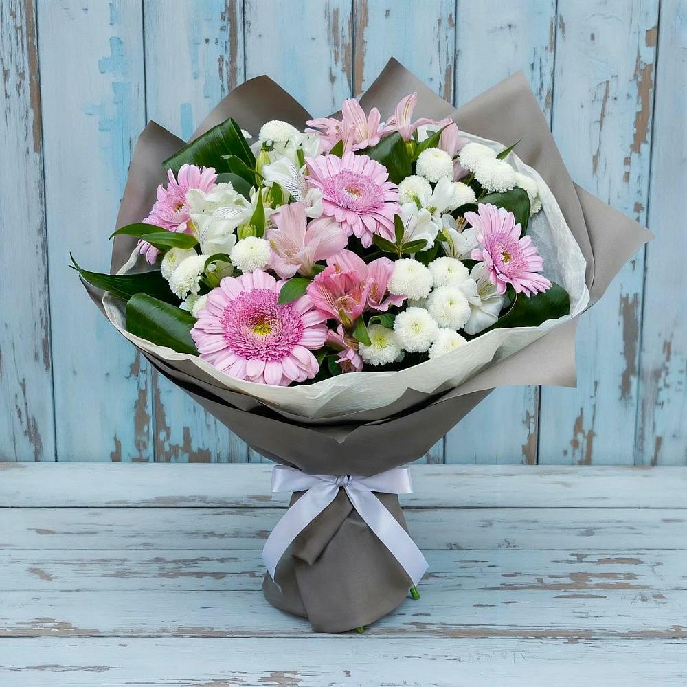 Букет цветов из: Герберы, Альстромерии и Хризантемы в Суде