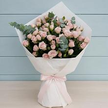 Букет цветов из:  Розы #REPLACE_PRED# Суде