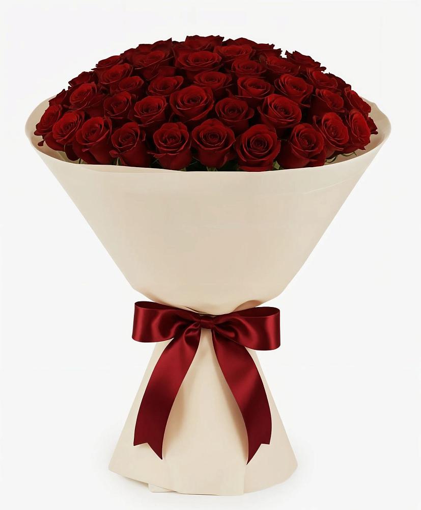 Букет 101 Бордовая роза Блэк Бакарра в Суде