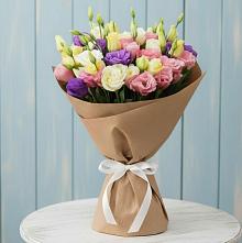 Букет цветов из:  Лизиантусы в Суде